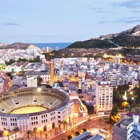 Evolution 2* Alicante